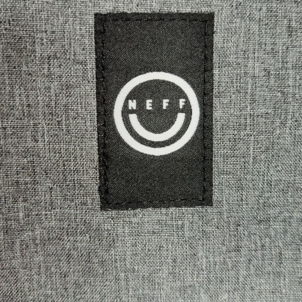 Neff Sling Bag - Picture 7 of 7